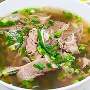 N6. Brisket Noodle Soup - Phở Nạm