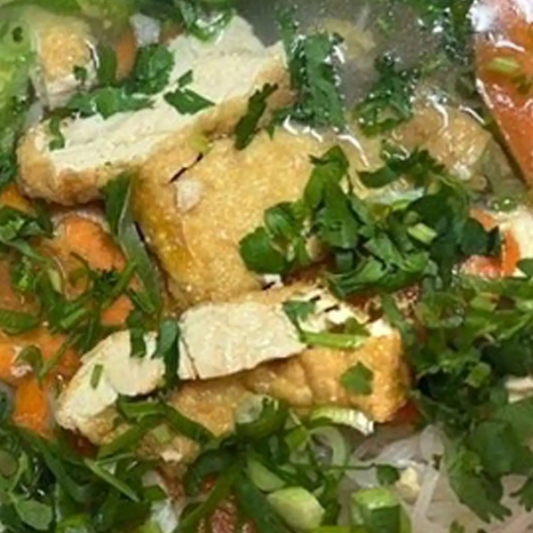 N11. Vegetarian Soup with Tofu / Phở Chay