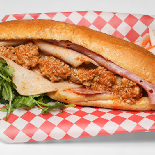 B8. The Deluxe Classic Banh Mi - Đặc Biệt