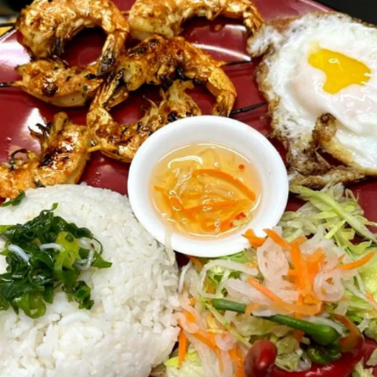 R6. Grilled Marinated Prawn & Egg with Rice - Cơm T&ocirc;m Nướng
