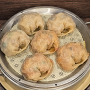 Pork & Kimchi Mandu (6 pcs) 반반만두