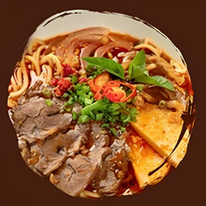 18. Spicy Beef Noodle Soup / B&uacute;n B&ograve; Huế