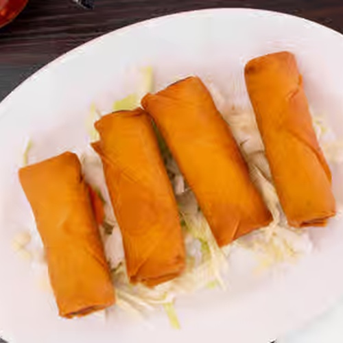 3. Egg Rolls (4 pcs)
