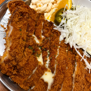 3. Cheese Katsu 치돈