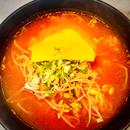 N2. Cheese Ramen (치즈라면)