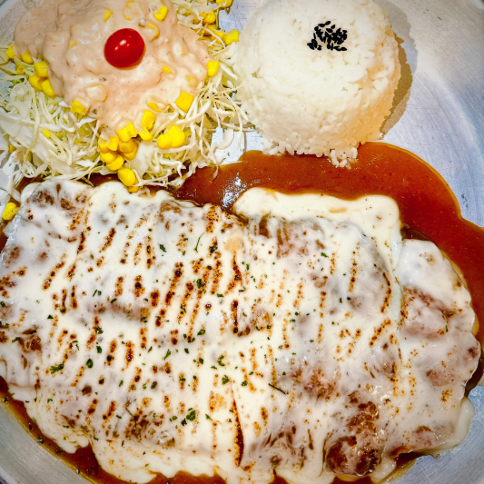 B14. Cheese Don Katsu (치즈 돈까스)