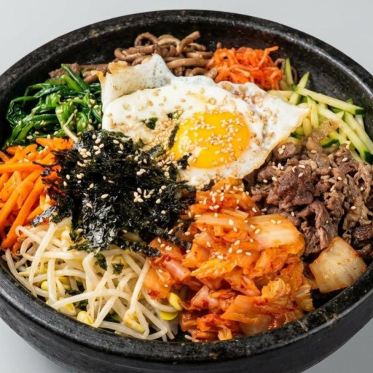 B3. Kim Chi Dol Pan Bi Bim Bab (김치돌판 비빔밥)