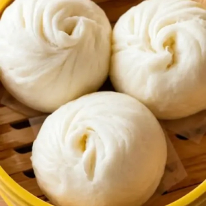 Steamed Veggie & Pork Buns (3 pcs) 菜肉包