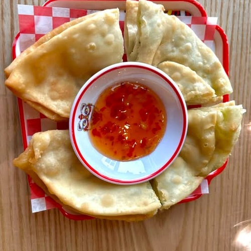 Green Onion Cake (1 pc) 炸葱油饼