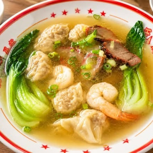 Veggies, BBQ Pork & Shrimp Wonton (10 pcs) Soup 虾窝云