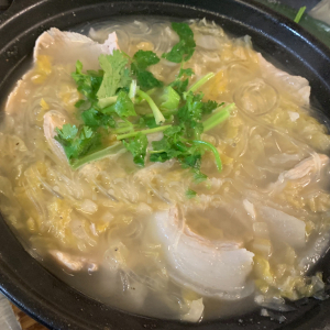 Sliced Pork with Preserved Vegetables in Worn Pot