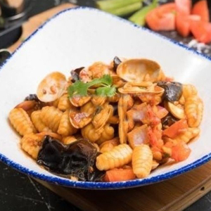 Small Dough (Mashi) Casserole