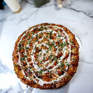 Large Butter Chicken/Paneer Pizza