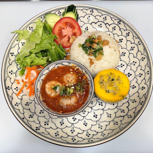 Steamed Egg Meatloaf, Meatball in Tomato Sauce / Chả, X&iacute;u Mại