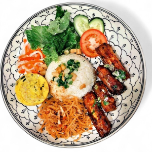 Grilled Spare Ribs, Shredded Pork Skin, Steamed Egg Meatloaf