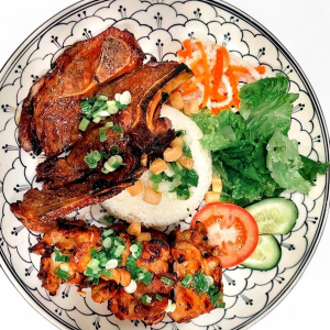 Grilled Pork Chop, Grilled Chicken / Sườn Nướng, G&agrave; Nướng