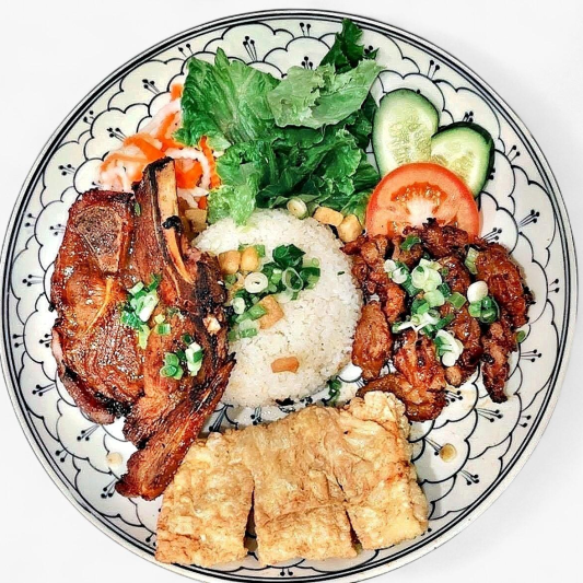 Bean Curd Wrapped Shrimp, Grilled Pork Skewer, Grilled Pork Chop / T&agrave;u Hủ Ky, Thịt Nướng, Sườn Nướng