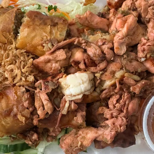 33. Grilled Chicken Special Vermicelli Noodles / B&uacute;n G&agrave; Nướng Đặc Biệt