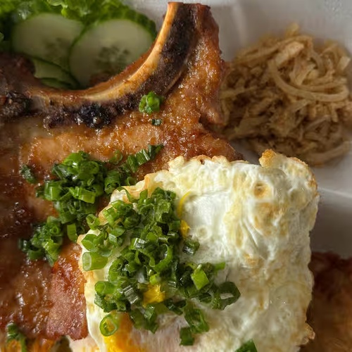 30. BBQ Pork Chop Rice Plate Special / Cơm Sườn Đặc Biệt