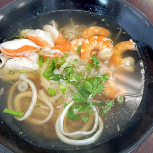 P28. Seafood Pho / Phở Hải Sản