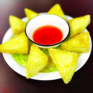 A21. Fried Tofu / Đậu Hũ Chi&ecirc;n