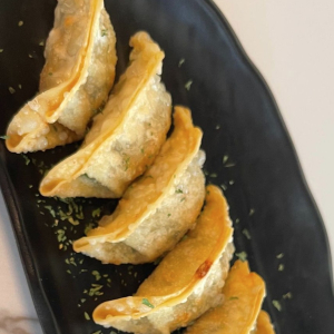 Meat Gyoza (7 pcs)