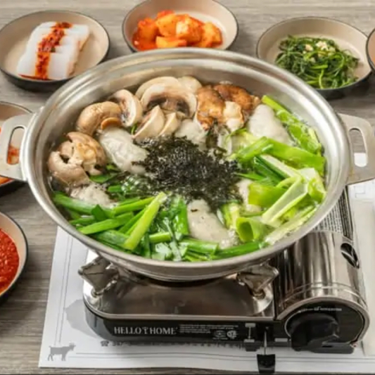 Dumpling Hot Pot 만두전골