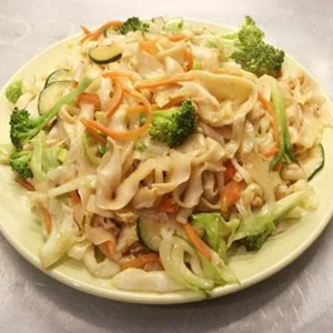 Fried Vegetable Noodles / 素炒面