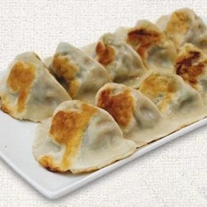 Fried Pork Dumplings (12 pcs) / 猪肉煎饺 (12个)