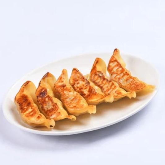 Fried Celery and Pork Dumplings / 芹菜猪肉煎饺