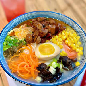 Kunming Braised Pork Rice Noodles + Drink