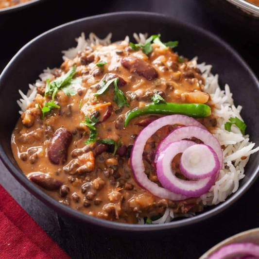 Dal Makhani Rice Bowl