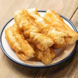 Q09. Fried Dough (4 pcs) 油条 (4 件)