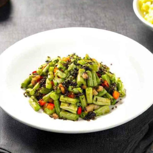 G06. Green Beans with Minced Pork and Olive Vegetable 榄菜肉碎四季豆