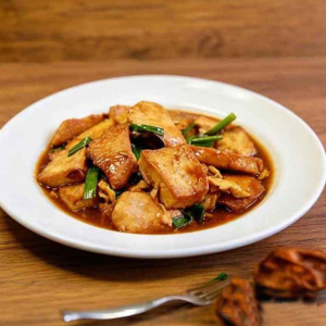 B08. Grouper Fillet with Tofu 斑腩豆腐
