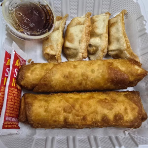 Gyoza (4 pcs) & Egg Rolls (2 pcs)