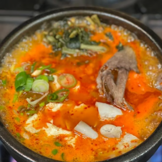3. Beef Intestines Tofu Soup 곱창 순두부