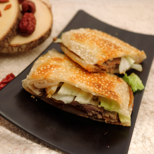 703. Beef Flats 烧饼夹牛肉