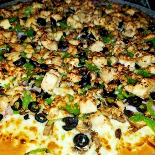 Chicken Supreme Pizza