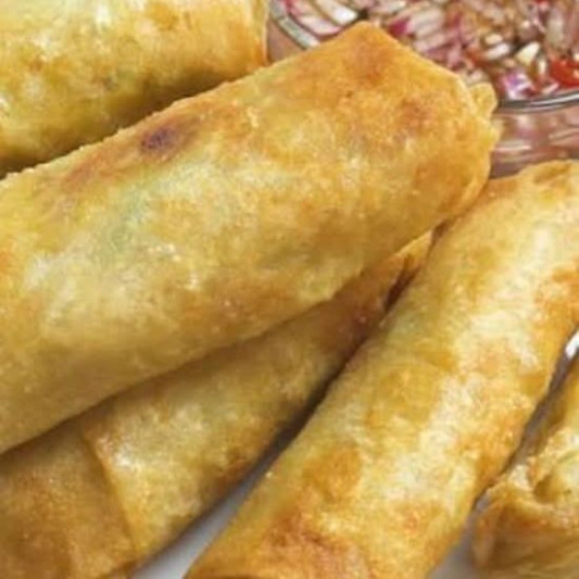 Vegetable Rolls (4 pcs) / Lumpiang Togue