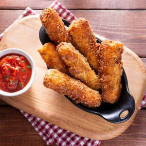 Mozzarella Sticks (6 pcs)