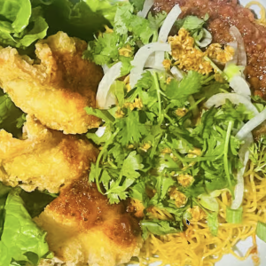 9. M&igrave; Kh&ocirc; S&ocirc;ng Hương Sốt Th&aacute;i
