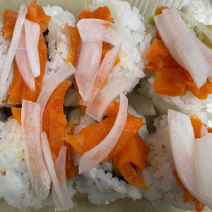 Lion Maki (8 pcs)