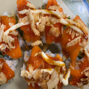 Golden Dragon Maki (8 pcs)
