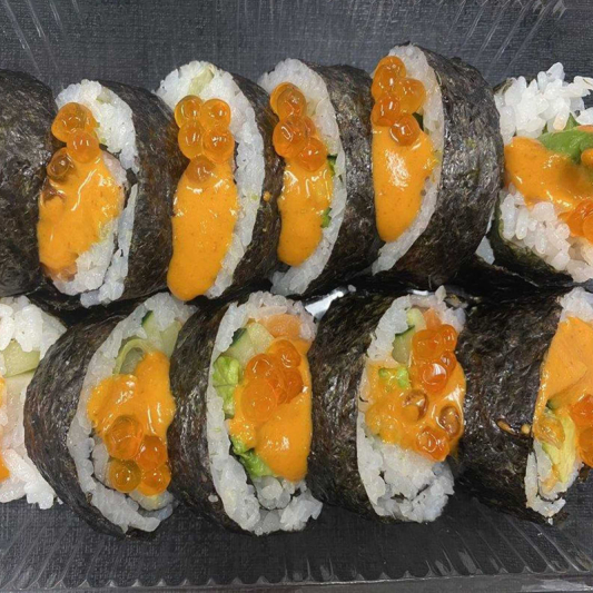 Salmon Ikura Maki (8 pcs)