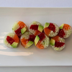 Tuna & Salmon Spring Roll