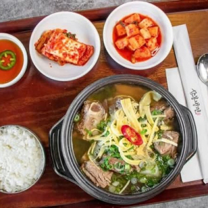 Short Rib Soup (Galbi Tang)