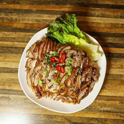 Pig Trotter 尨