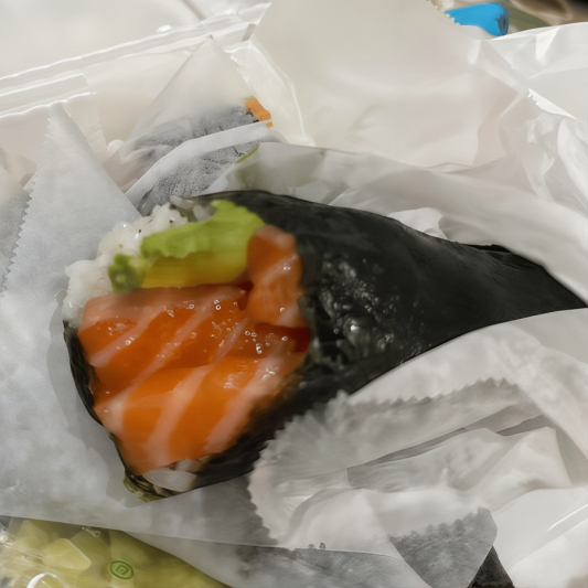 85. Salmon Hand Roll