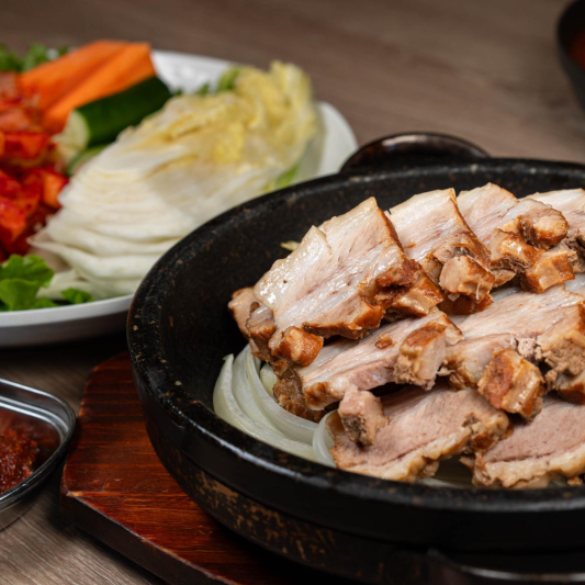 15. Pork Bossam / 돼지보쌈